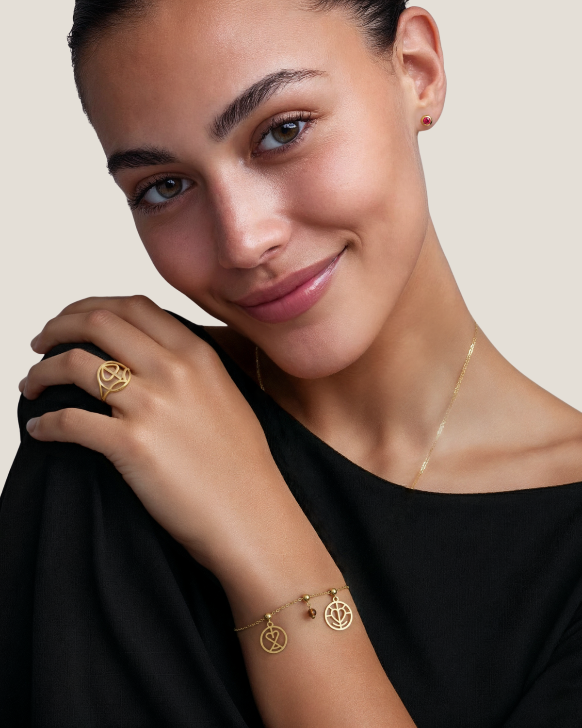 The Monogram Ring – Your Letters, Your Story